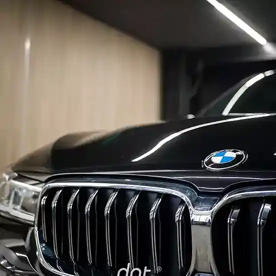 BMW 5 оклейка в матовую полиуретановую пленку