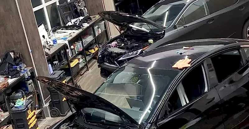 oklejka-v-matovyj-poliuretan-tesla-model-3-1