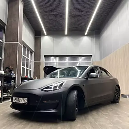 oklejka-v-matovyj-poliuretan-tesla-model-3-2