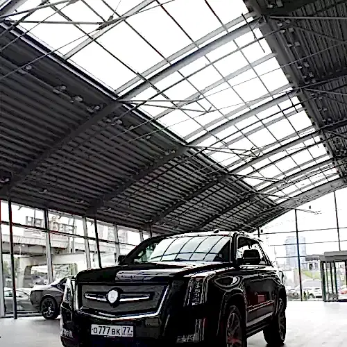 oklejka-poliuretanovoj-plyonkoj-cadillac-escalade-iv-1