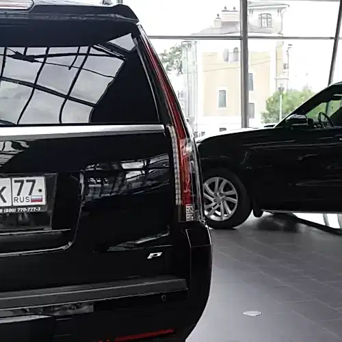 oklejka-poliuretanovoj-plyonkoj-cadillac-escalade-iv-5