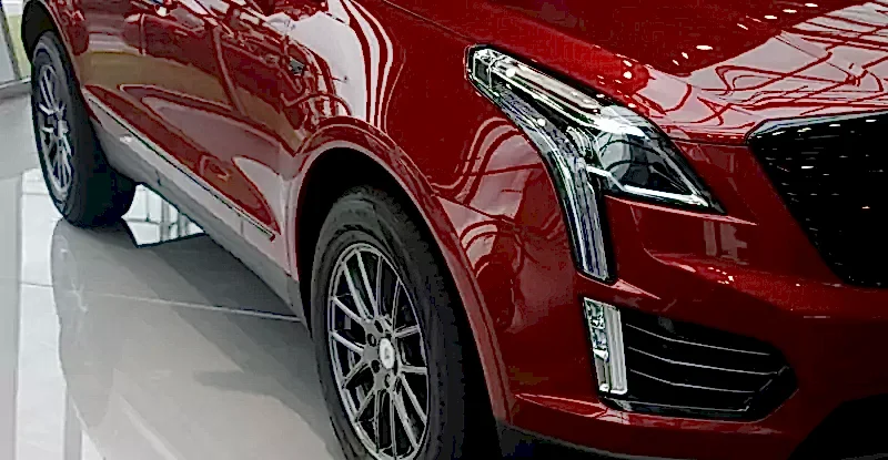 kompleks-uslug-cadillac-xt5-i-4