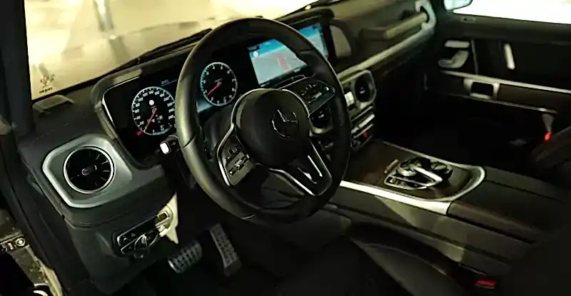 oklejka-plenkoj-chernogo-mercedes-benz-g-klass-21