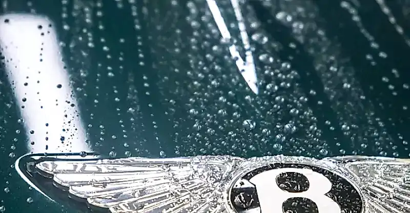 bentley-continental-gracioznoe-kupe-klassa-lyuks-dlya-istinnyh-aristokratov-13